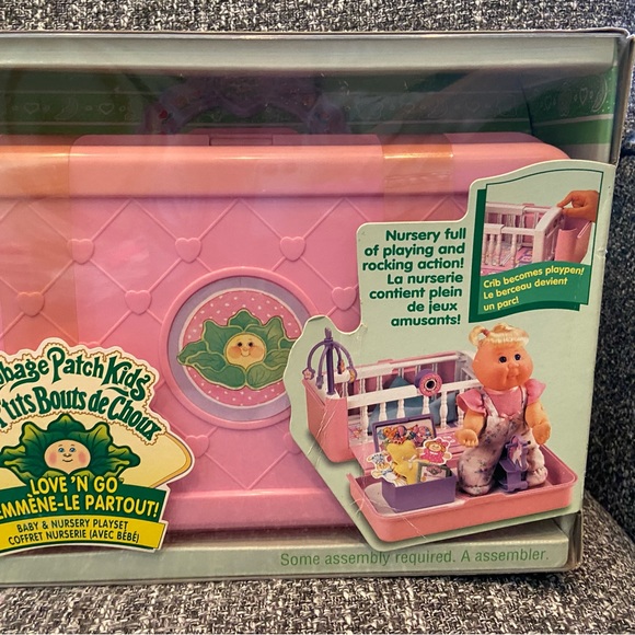 1995 Cabbage Patch Kids Love N Go Baby and crib set - Picture 3 of 9
